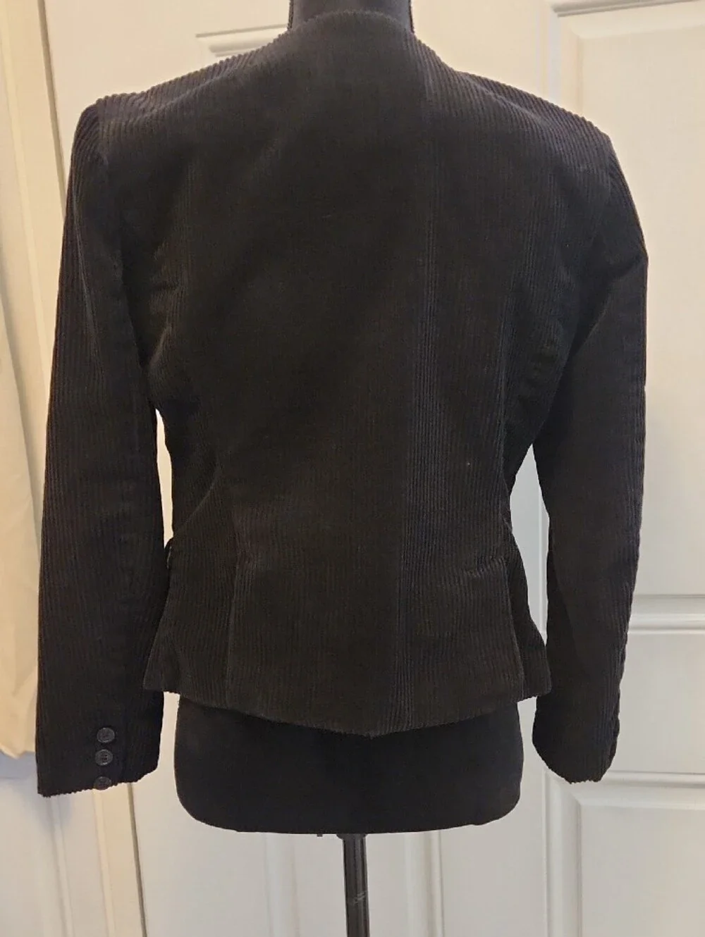 Isaac Mizrahi Black Corduroy Button Front Blazer